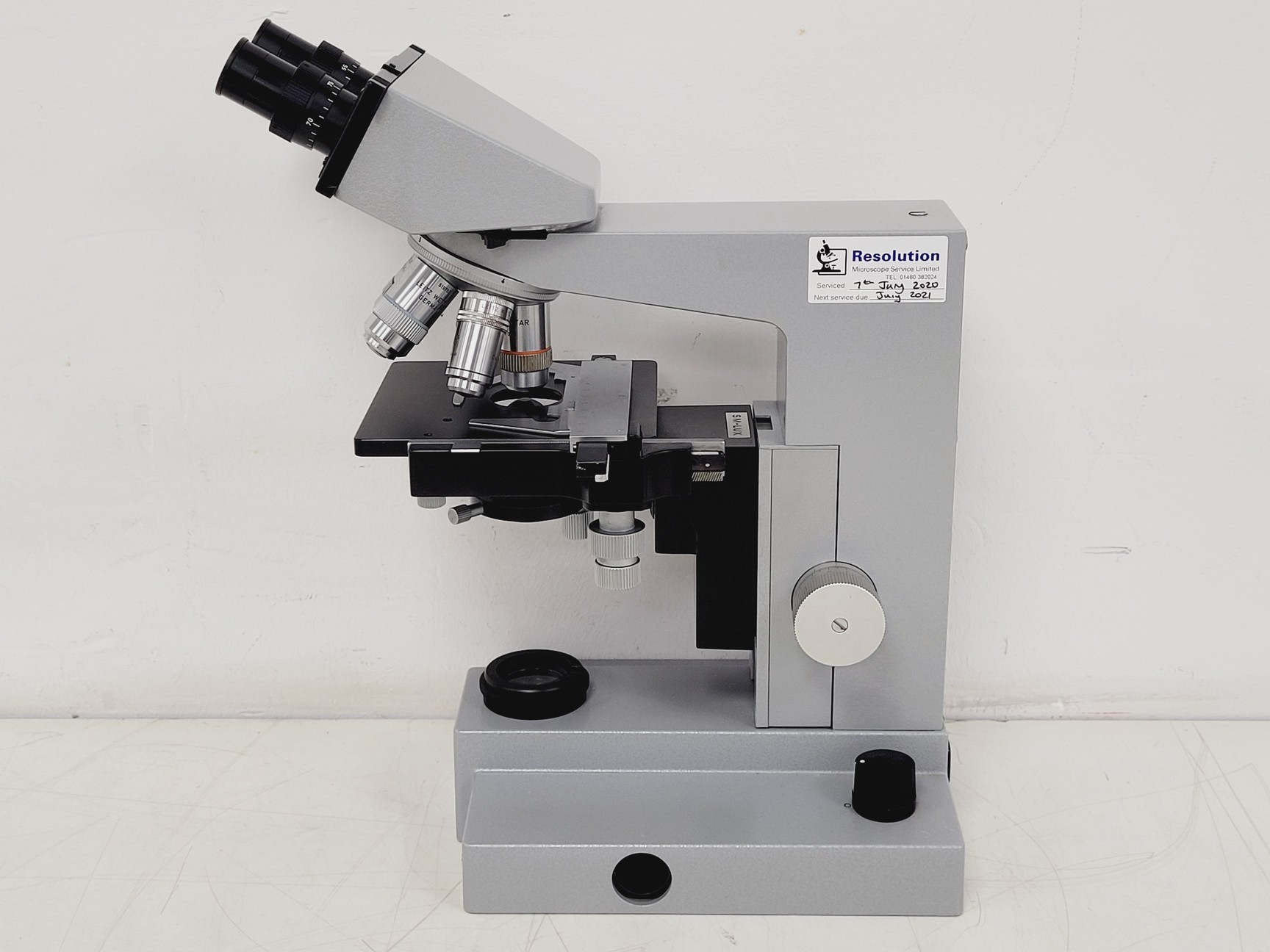 Image of Leitz SM-LUX Binocular Microscope w/ 5 x Objectives 25/40/100 Fluotar