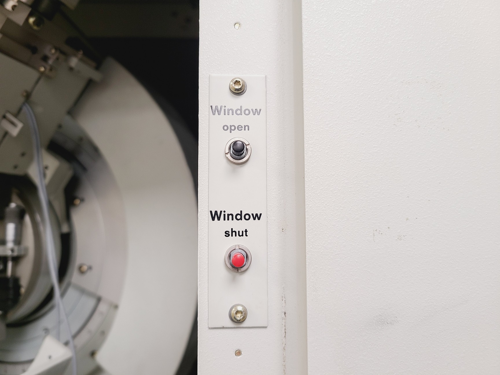 Image of Siemens D5000 Diffractometer XRD X-Ray Diffractomete Lab
