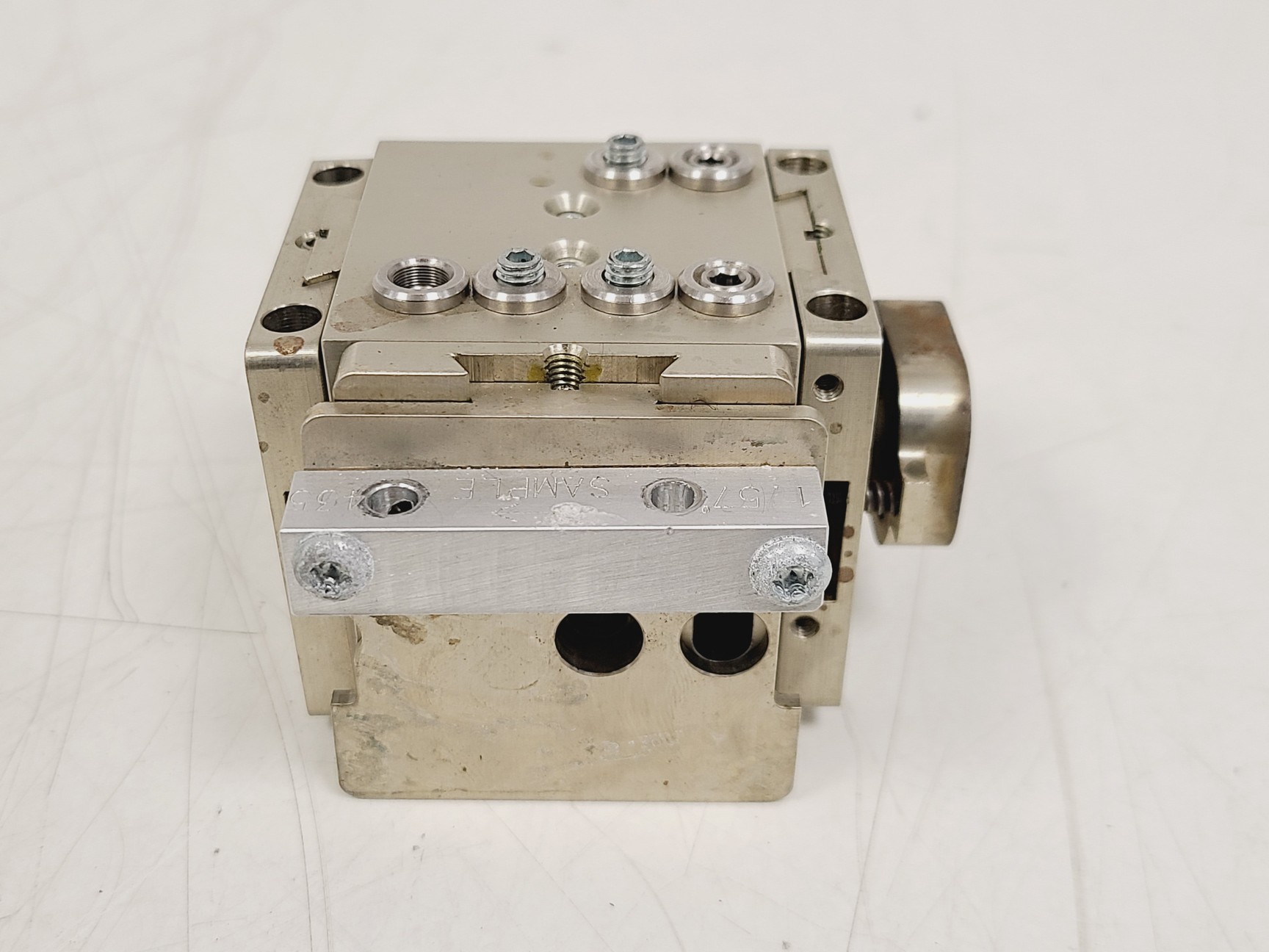 Image of Siemens D5000 Diffractometer XRD X-Ray Diffractomete Lab