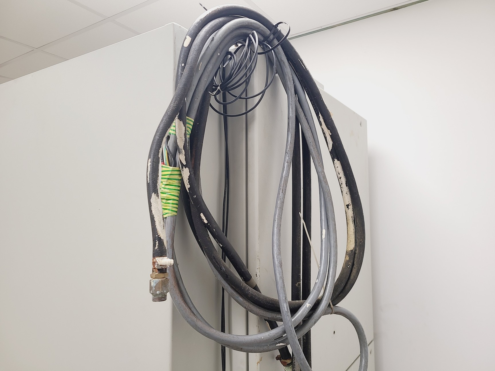 Image of Siemens D5000 Diffractometer XRD X-Ray Diffractomete Lab