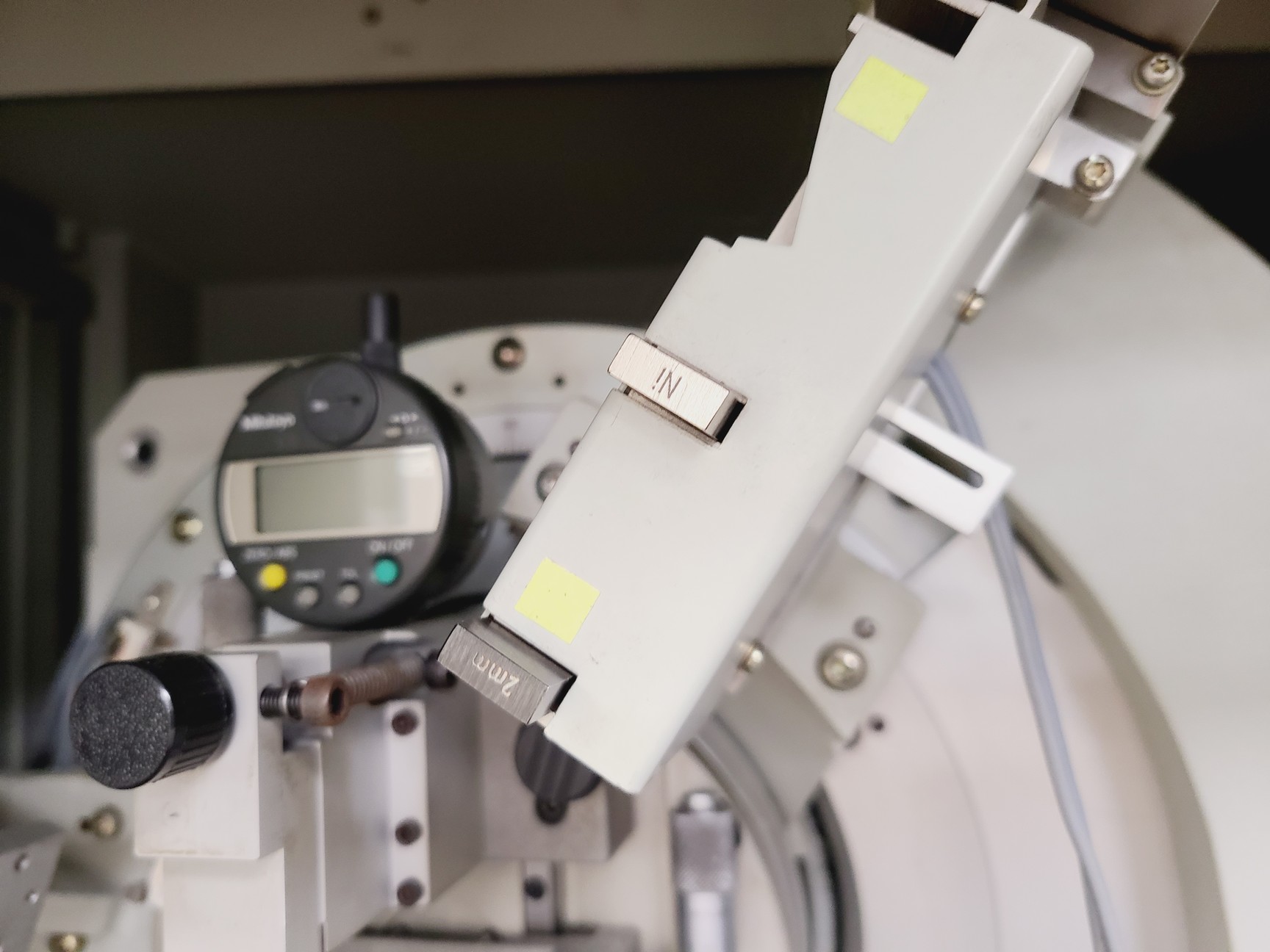 Image of Siemens D5000 Diffractometer XRD X-Ray Diffractomete Lab