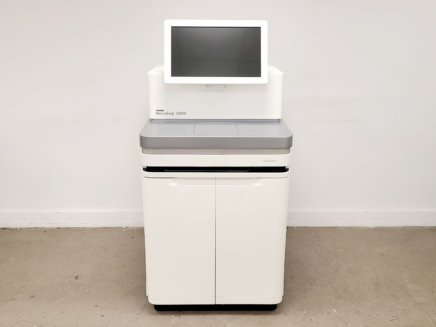 Image of Illumina NovaSeq 6000 Sequencing System DNA Sequencing Lab