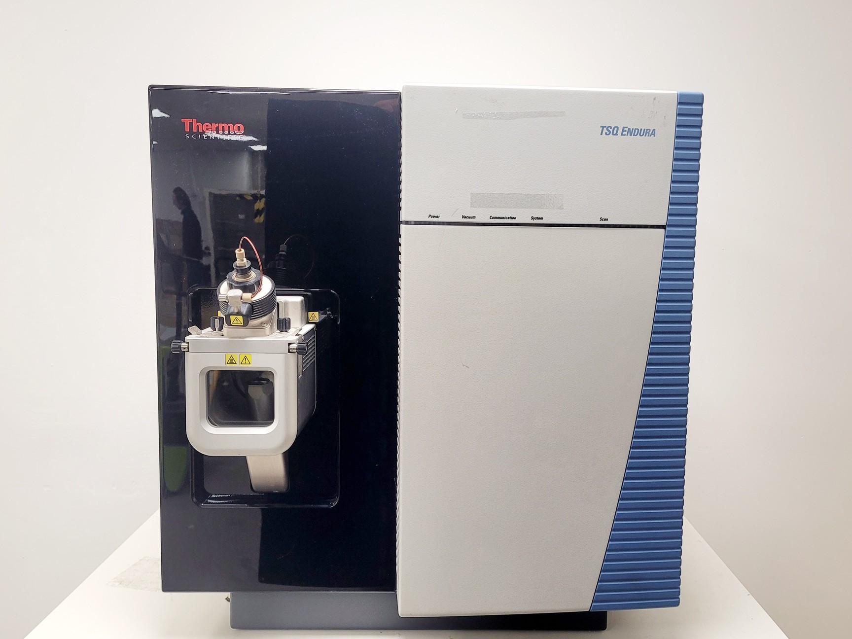 Image of Thermo Scientific TSQ Endura LC-MS System LPG-3400RS SR-3000 WPS-3000TRS
