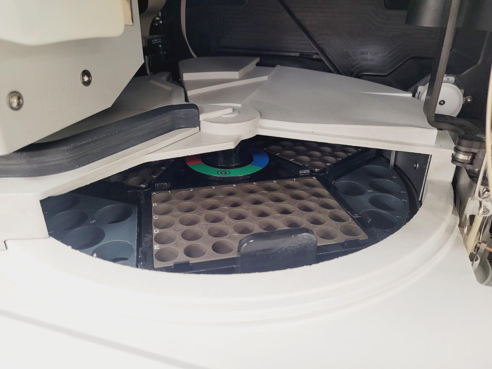Image of Thermo Scientific TSQ Endura LC-MS System LPG-3400RS SR-3000 WPS-3000TRS