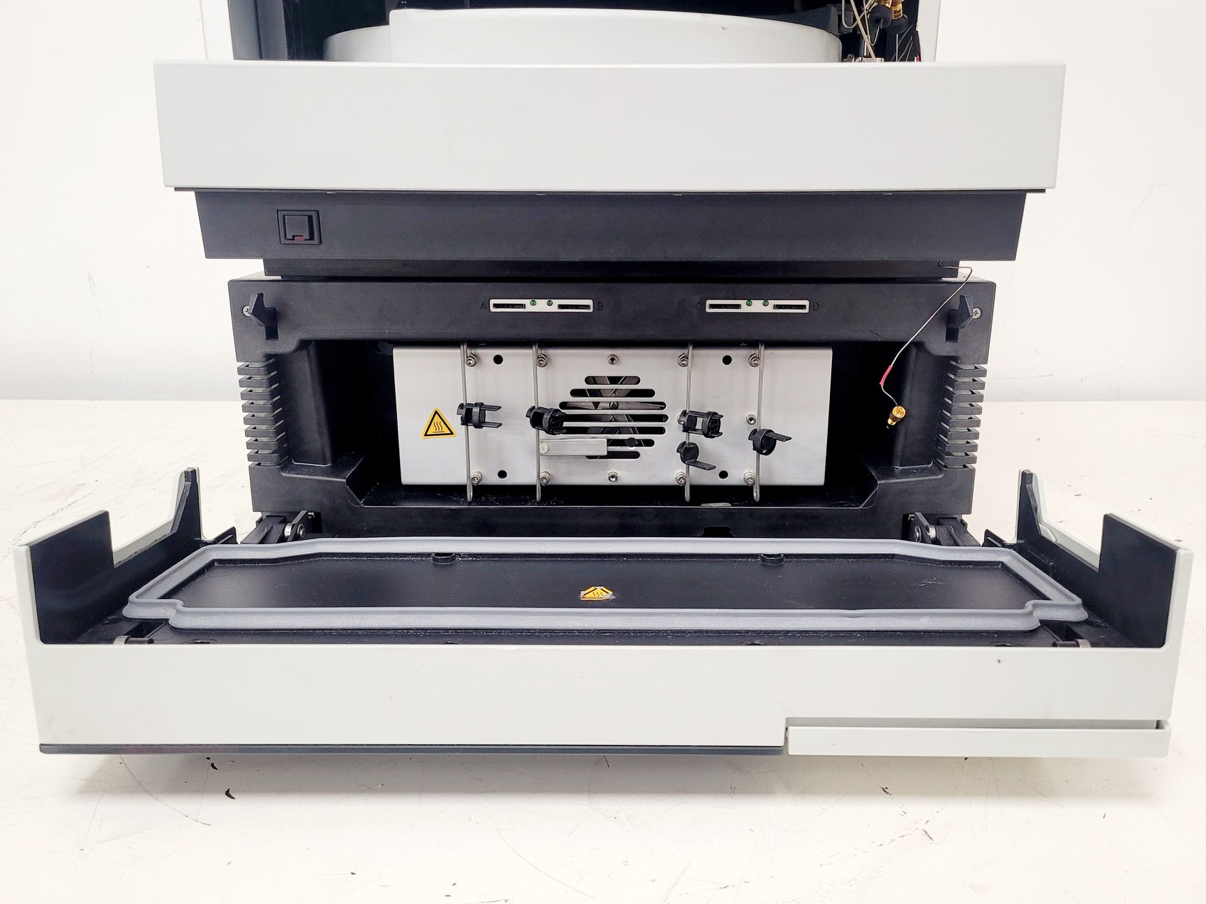 Image of Thermo Scientific TSQ Endura LC-MS System LPG-3400RS SR-3000 WPS-3000TRS