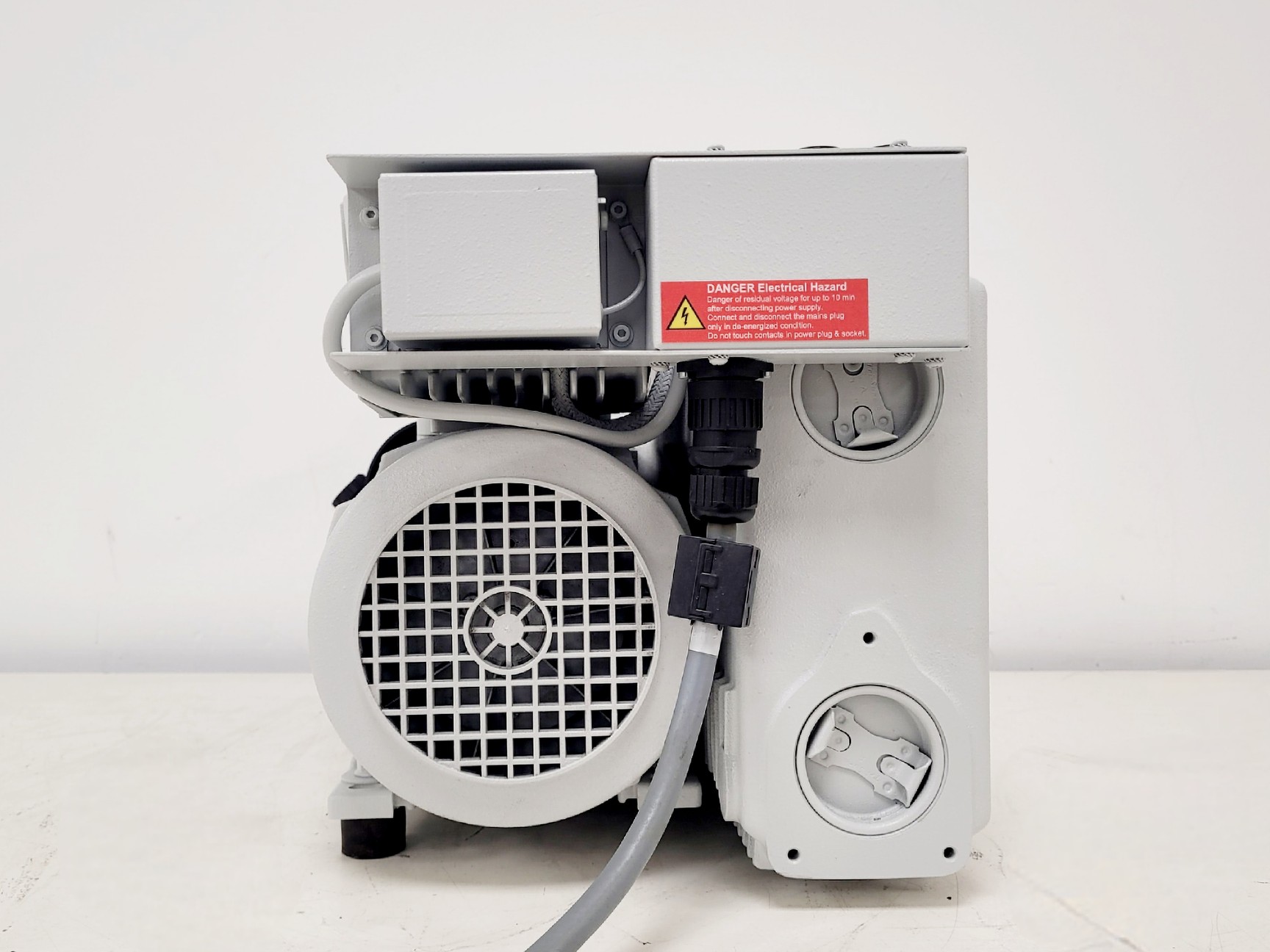Image of Thermo Scientific TSQ Endura LC-MS System LPG-3400RS SR-3000 WPS-3000TRS