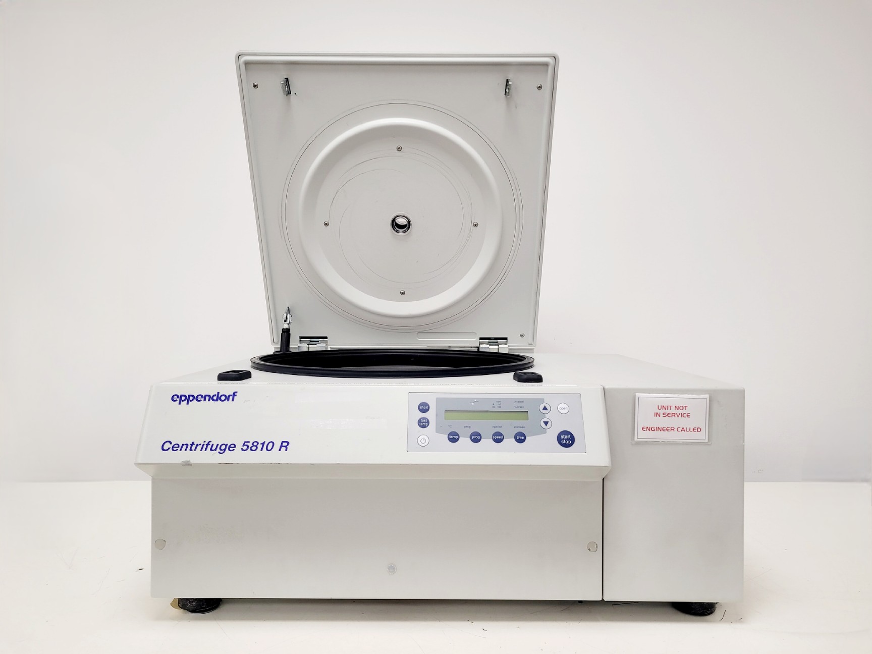 Image of Eppendorf 5810 R Benchtop Centrifuge