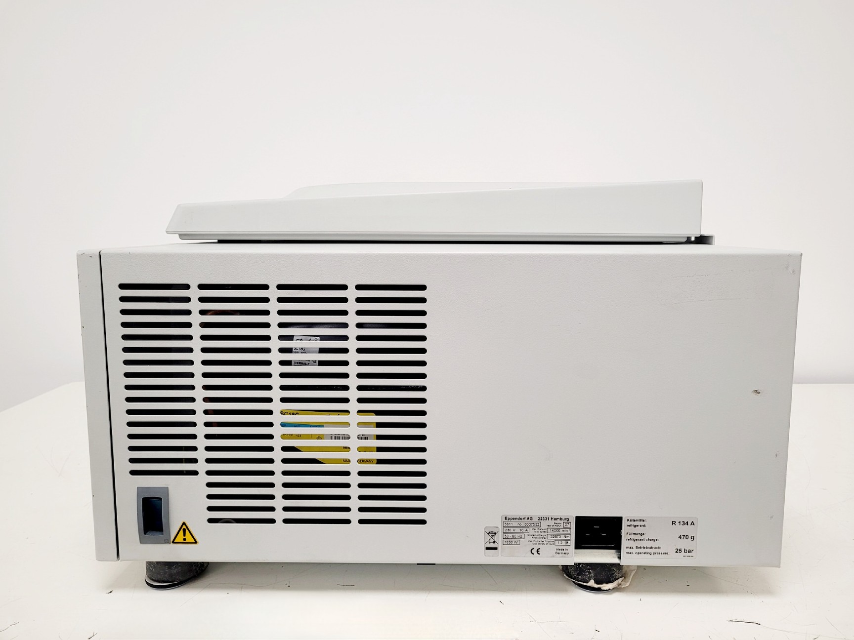 Image of Eppendorf 5810 R Benchtop Centrifuge