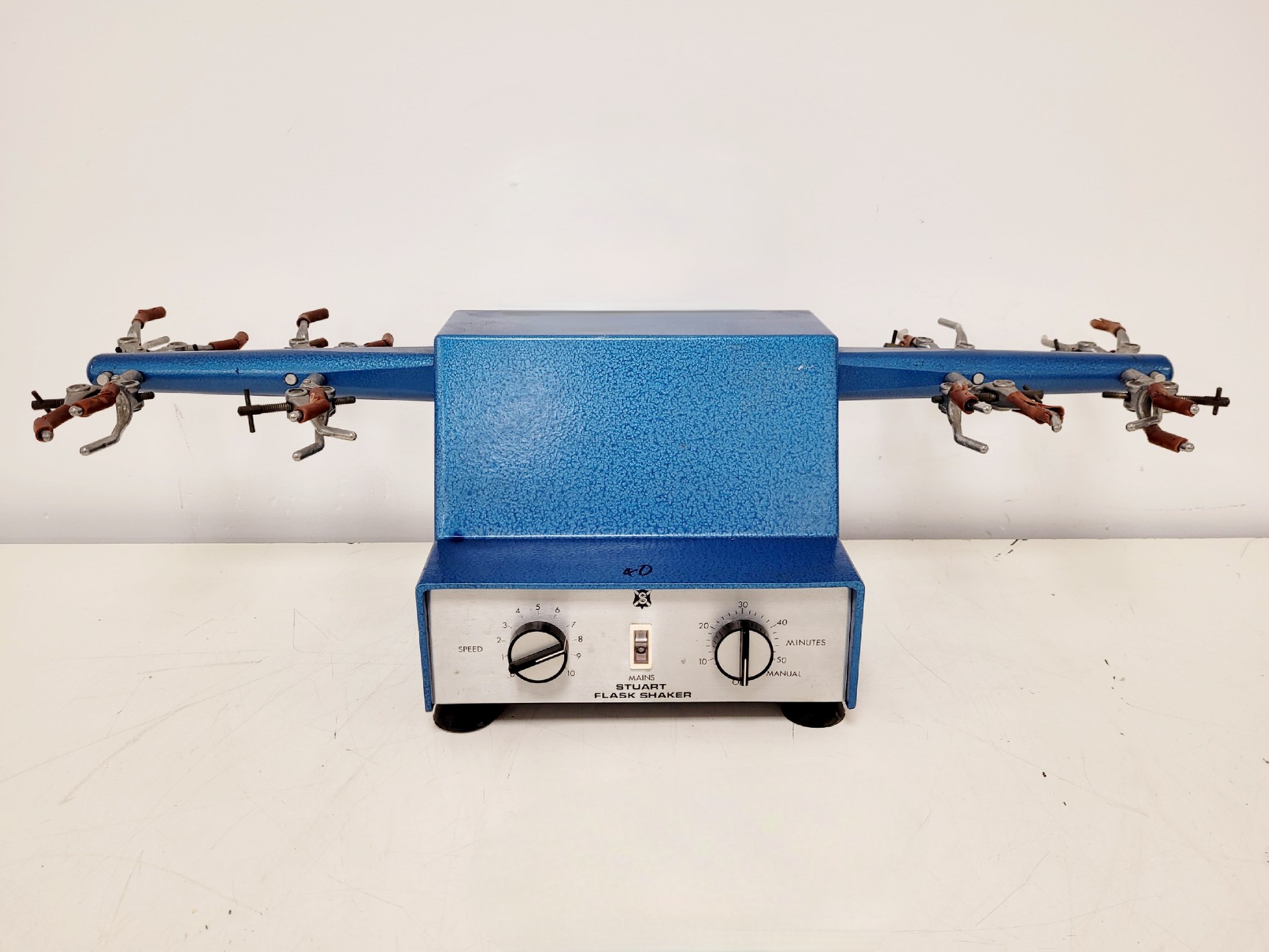 Image of Stuart SF1 Flask Shaker Lab