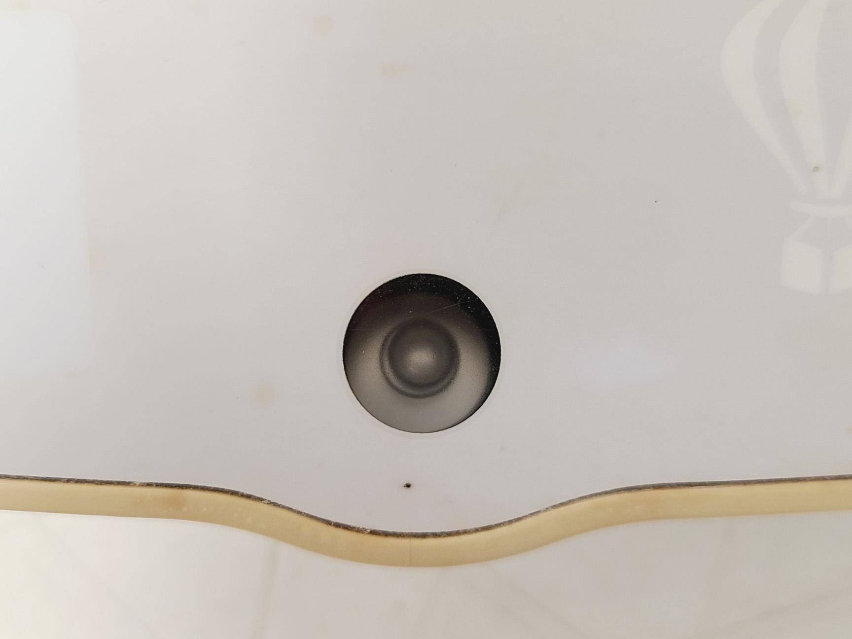 Image of Ohaus Voyager 4dp Analytical Balance