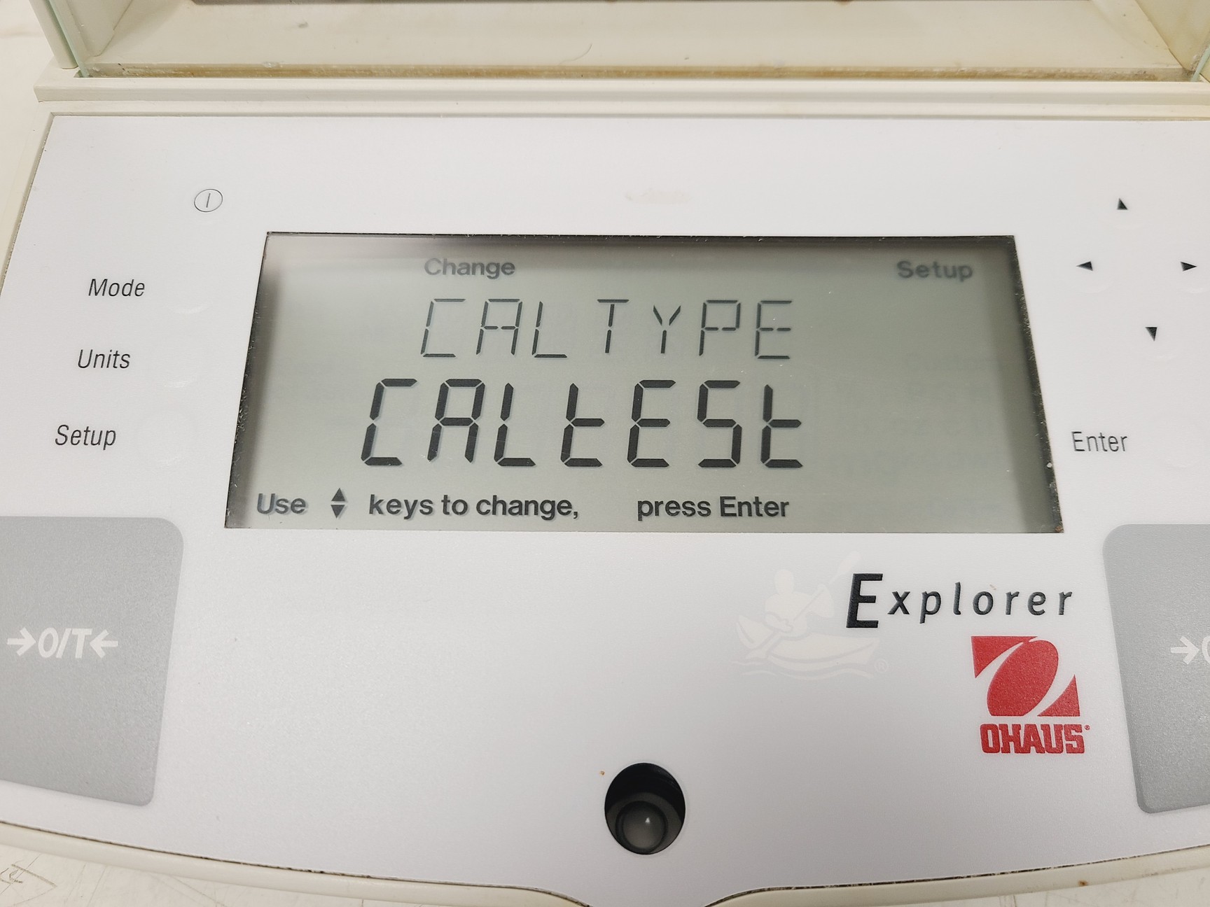 Image of Ohaus E00640 Explorer 4dp Analytical Balance Lab