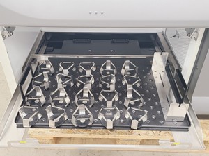 Thumbnail image of Eppendorf New Brunswick Innova 44 Incubator Shaker Lab