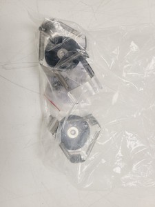 Thumbnail image of Eppendorf New Brunswick Innova 44 Incubator Shaker Lab