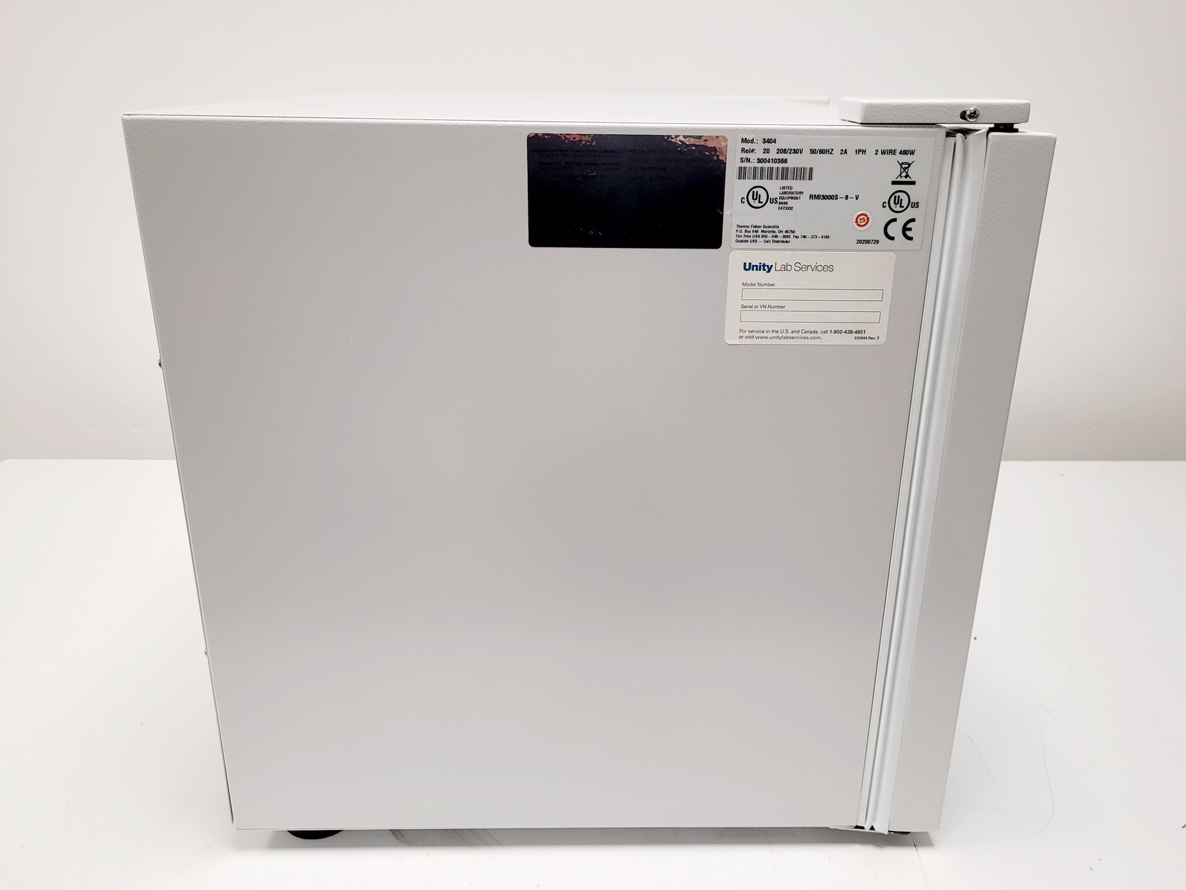 Image of Thermo Scientific Midi 40 Model 3404 CO2 Incubator