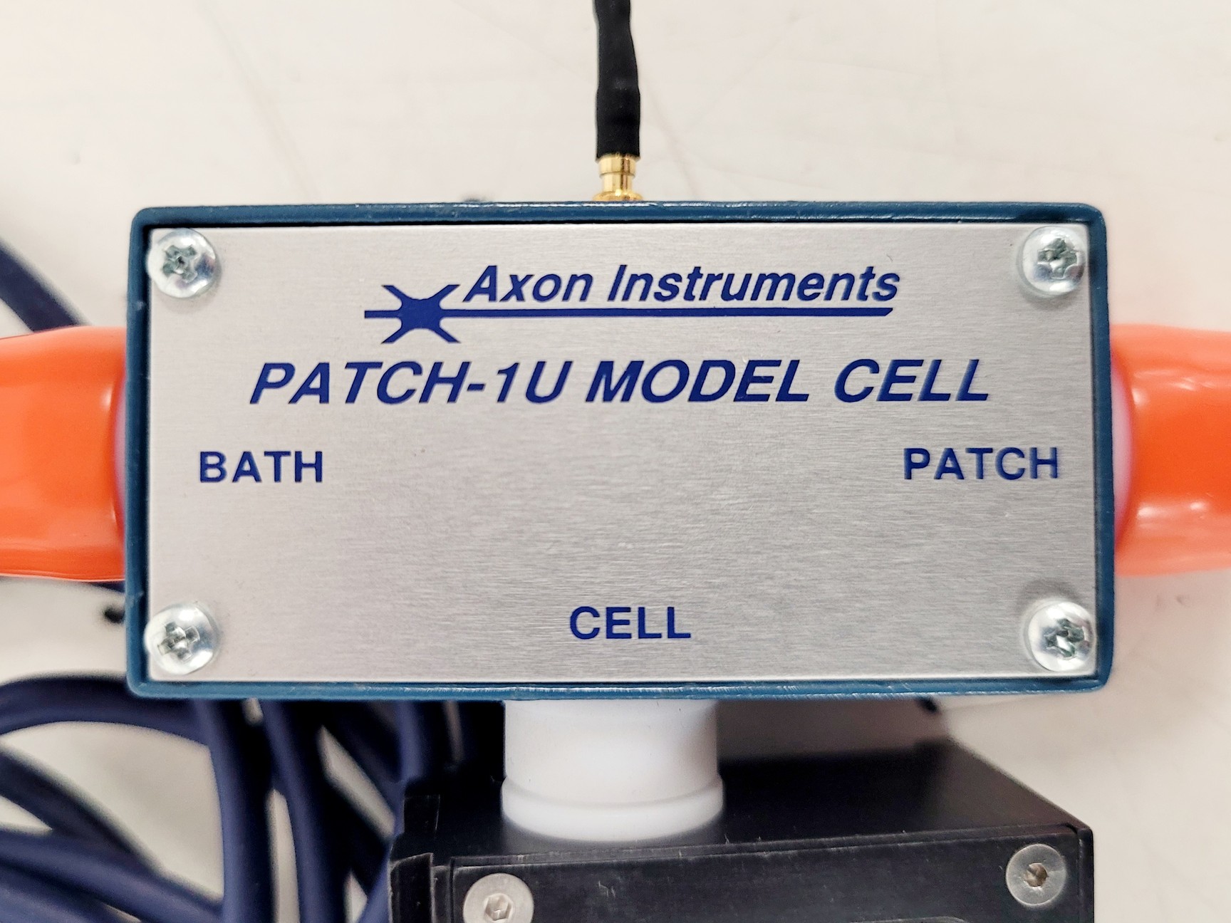 Image of Molecular Devices Axon CNS MultiClamp 700B 
