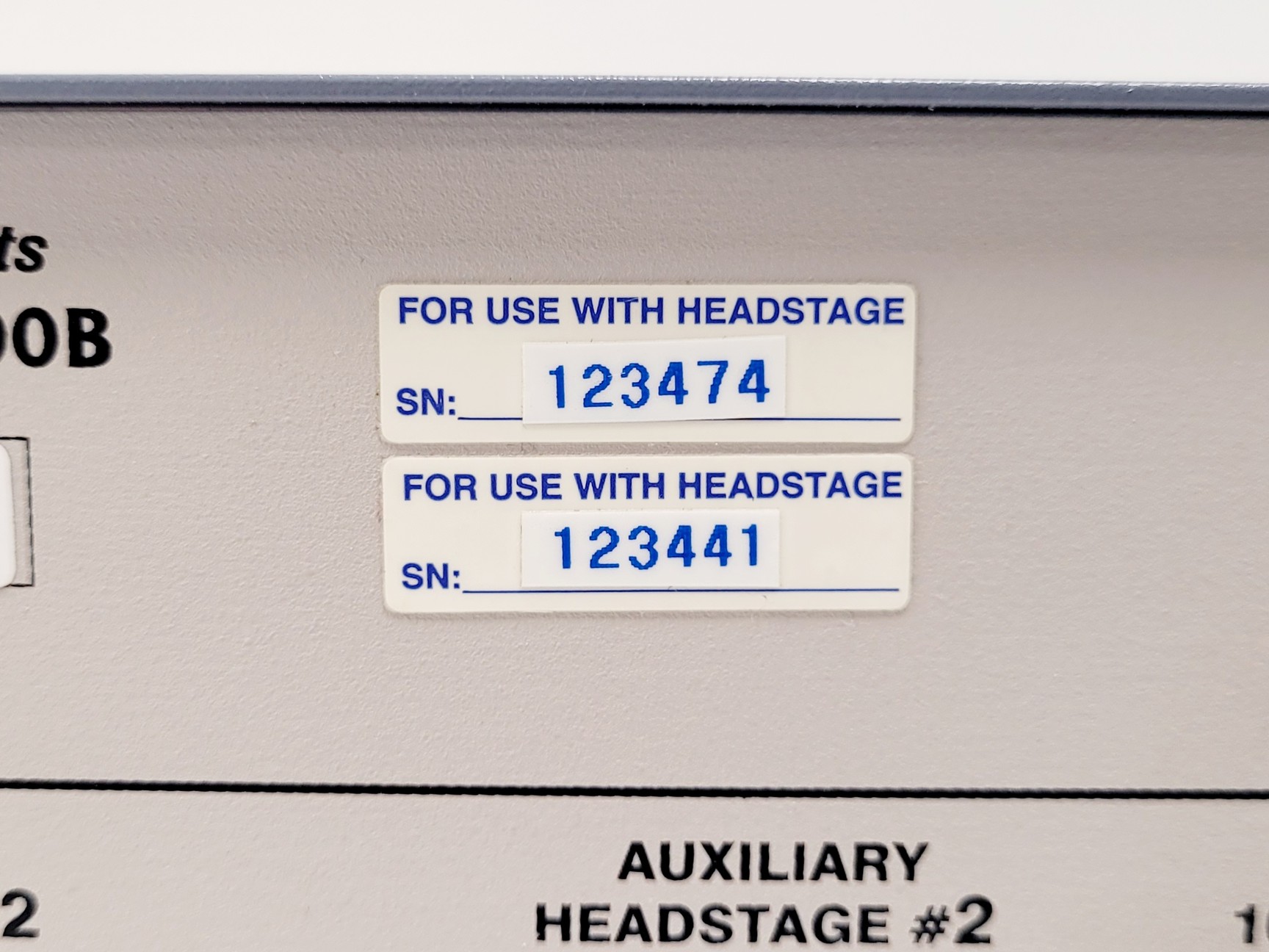 Image of Molecular Devices Axon CNS MultiClamp 700B w/ Axon CV-7B Headstage & PATCH-1U 