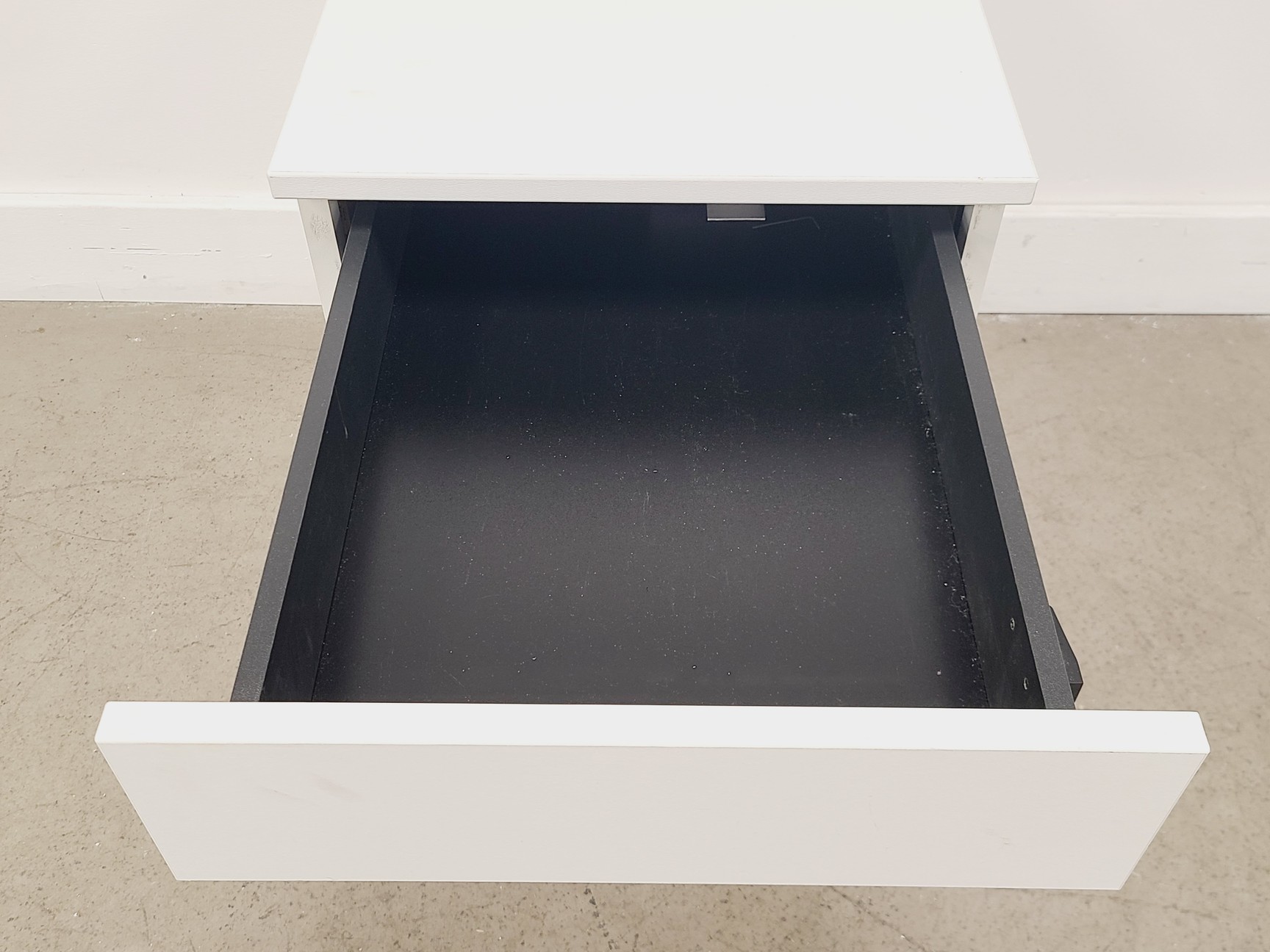 Image of Senator White 3-Drawer Under Bench Filing Cabinet Model UTM3F WH