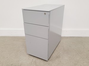 Thumbnail image of Metal 3-Drawer Under Bench Filing Cabinet