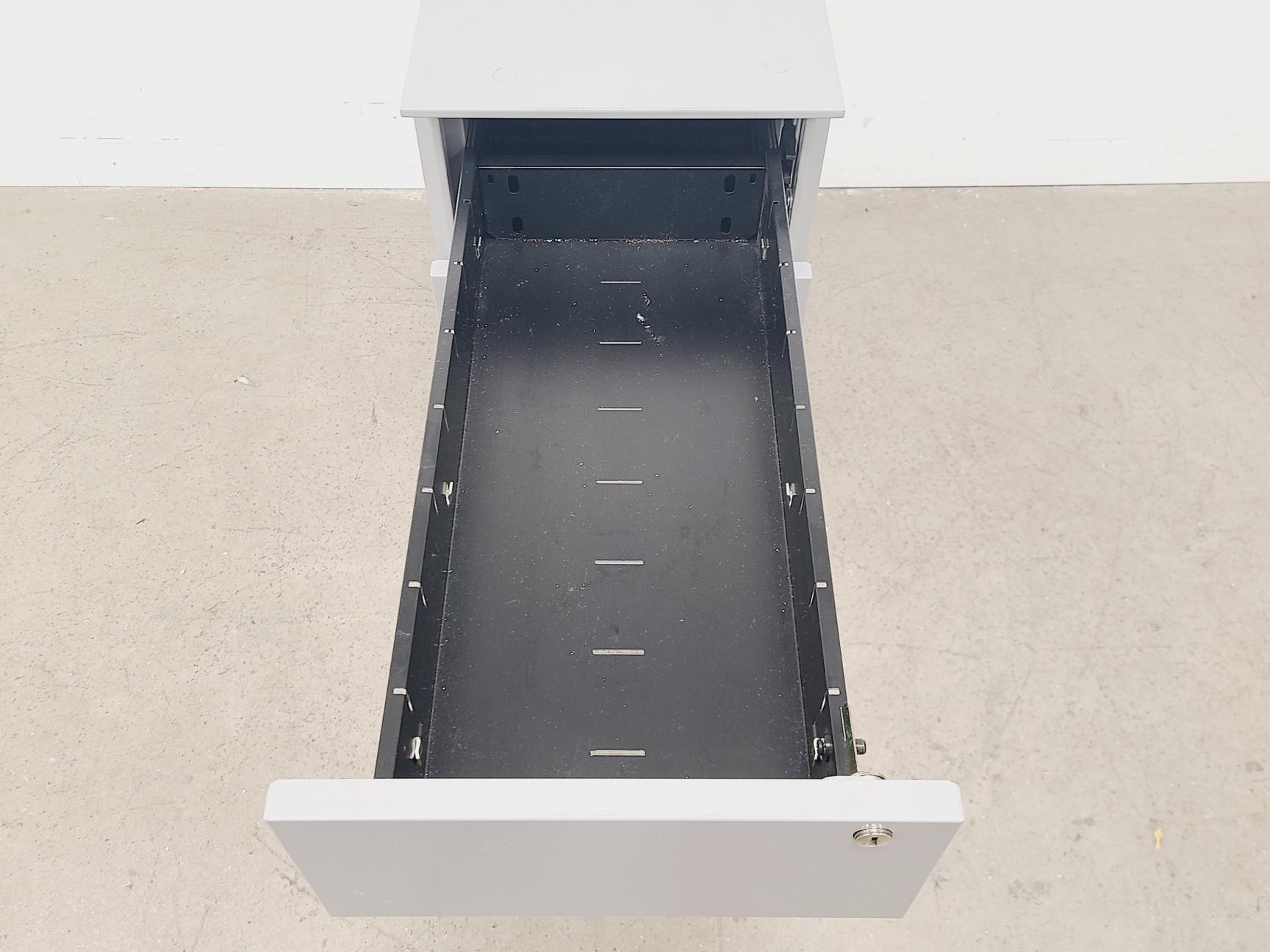 Image of Metal 3-Drawer Under Bench Filing Cabinet