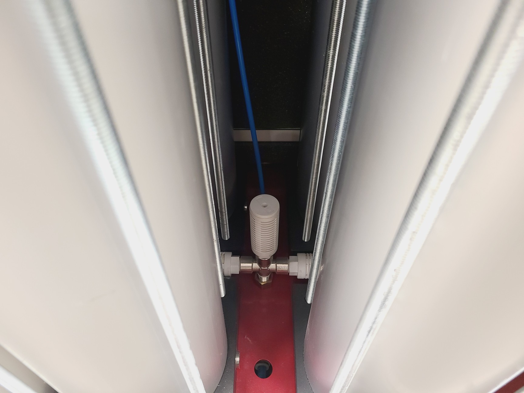 Image of In House Gas MaxiFlow N2 Generator