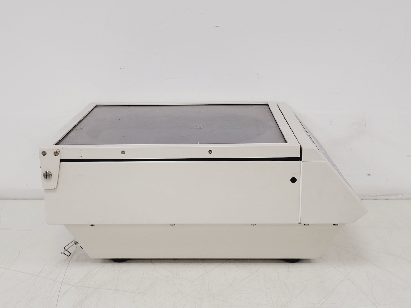 Image of Shandon Cytospin 3 Benchtop Centrifuge w/ Rotor & 48 x Cytoclip Slide Clips