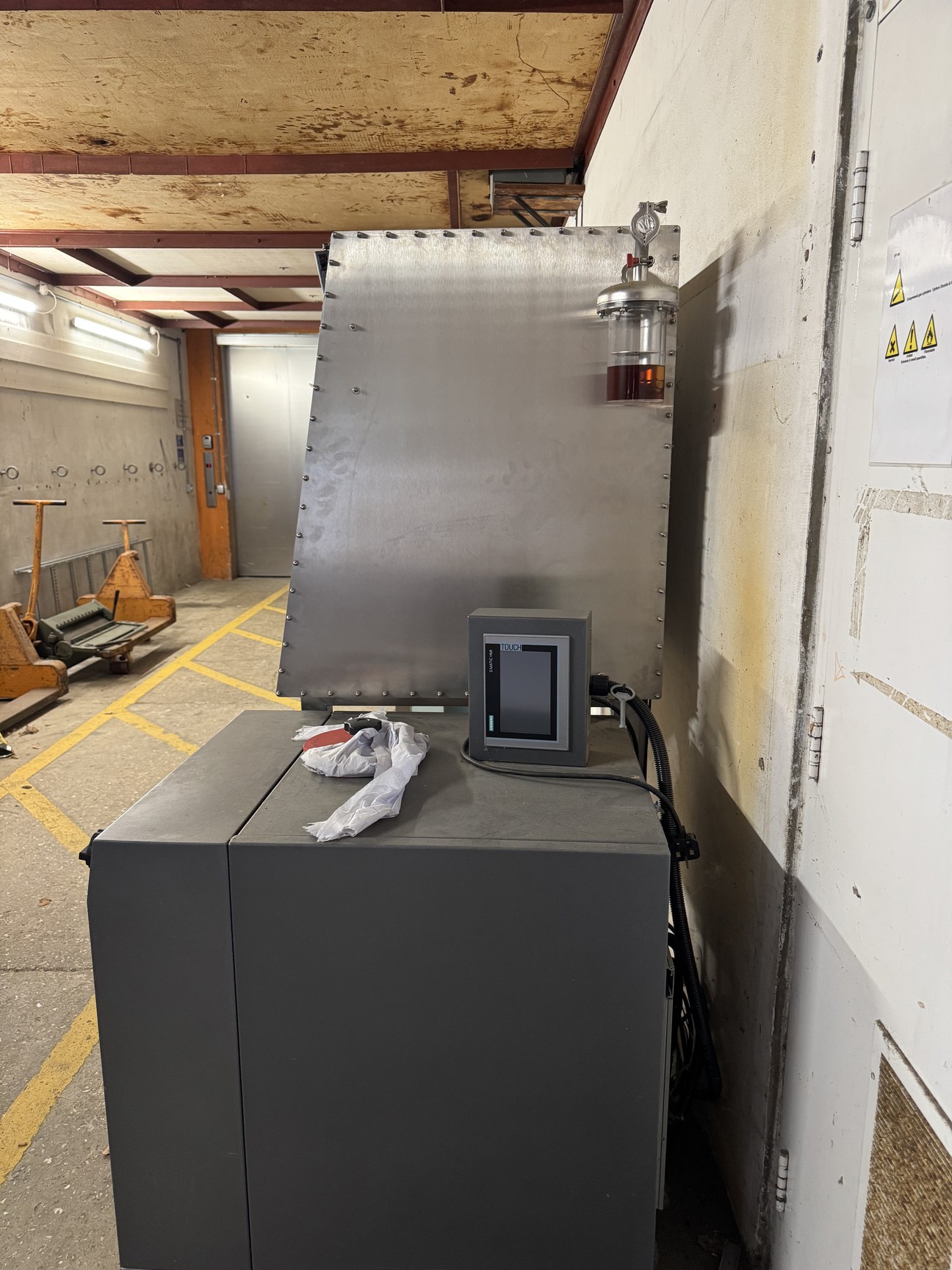 Image of GS Glovebox Systemtechnik Mega 2 Glovebox Lab