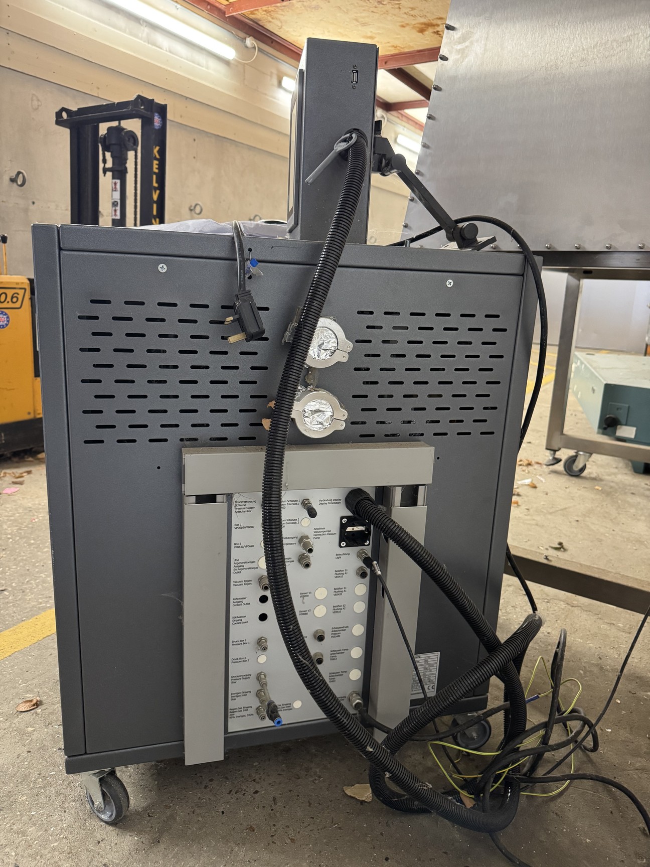 Image of GS Glovebox Systemtechnik Mega 2 Glovebox Lab