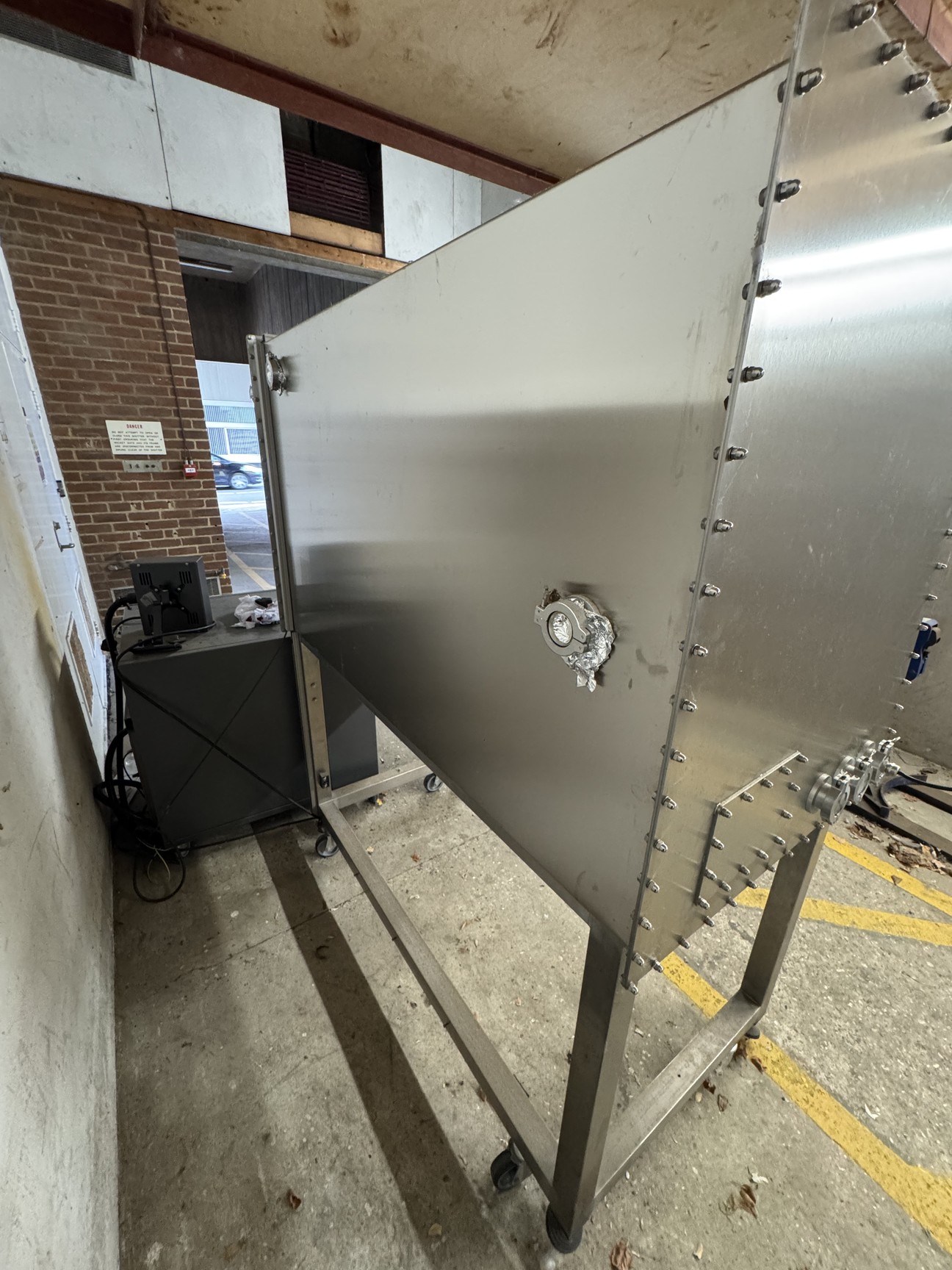 Image of GS Glovebox Systemtechnik Mega 2 Glovebox Lab