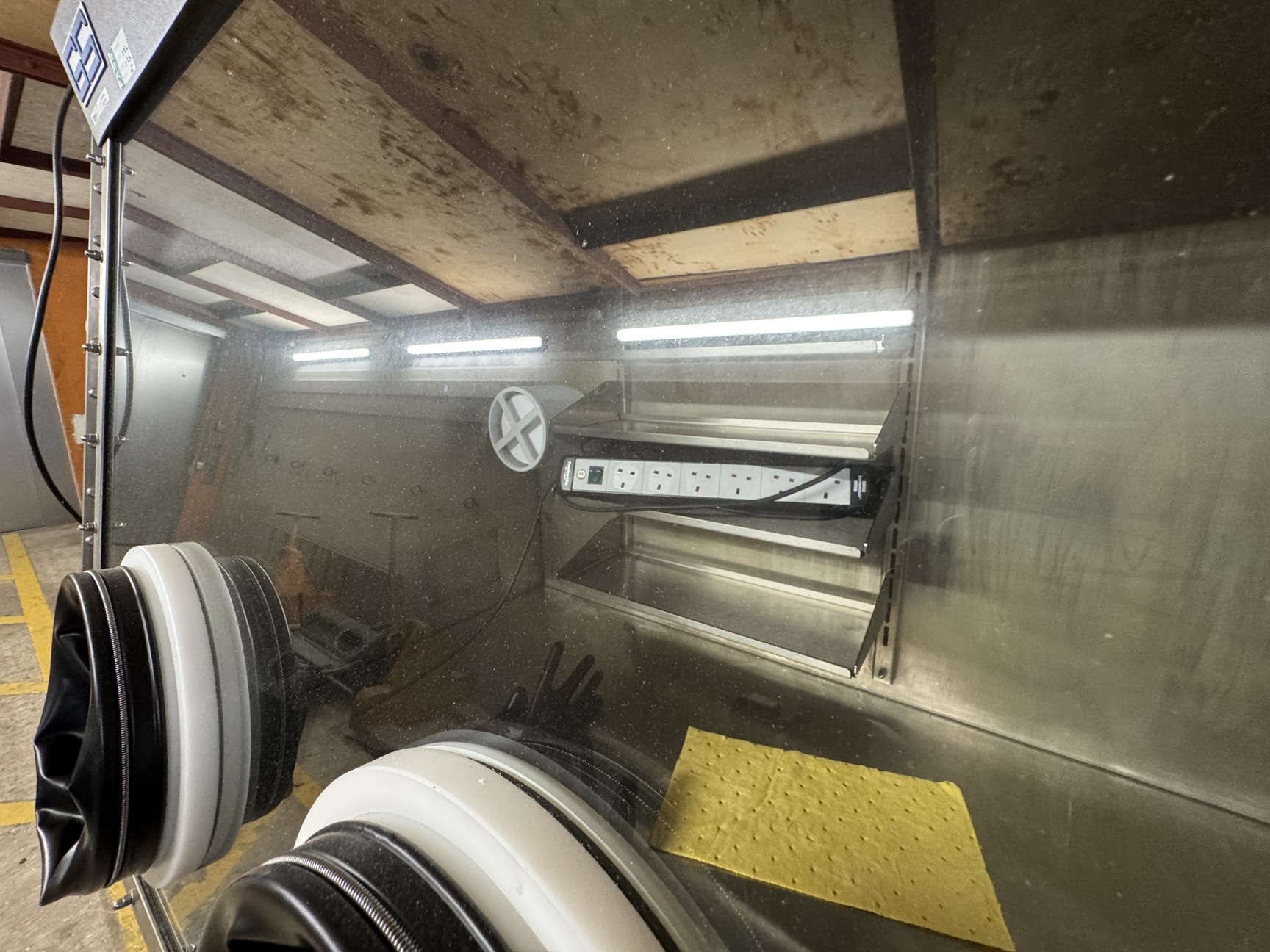 Image of GS Glovebox Systemtechnik Mega 2 Glovebox Lab